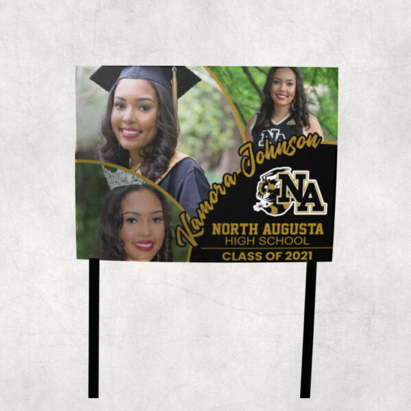 Three Curve Grad Yard Sign